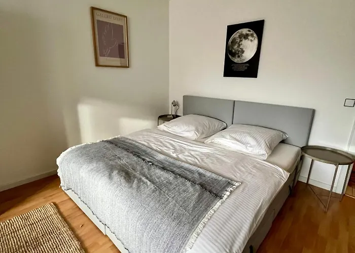 Thefairhome - 5 Min To Fair, 8min To Center Apartman *